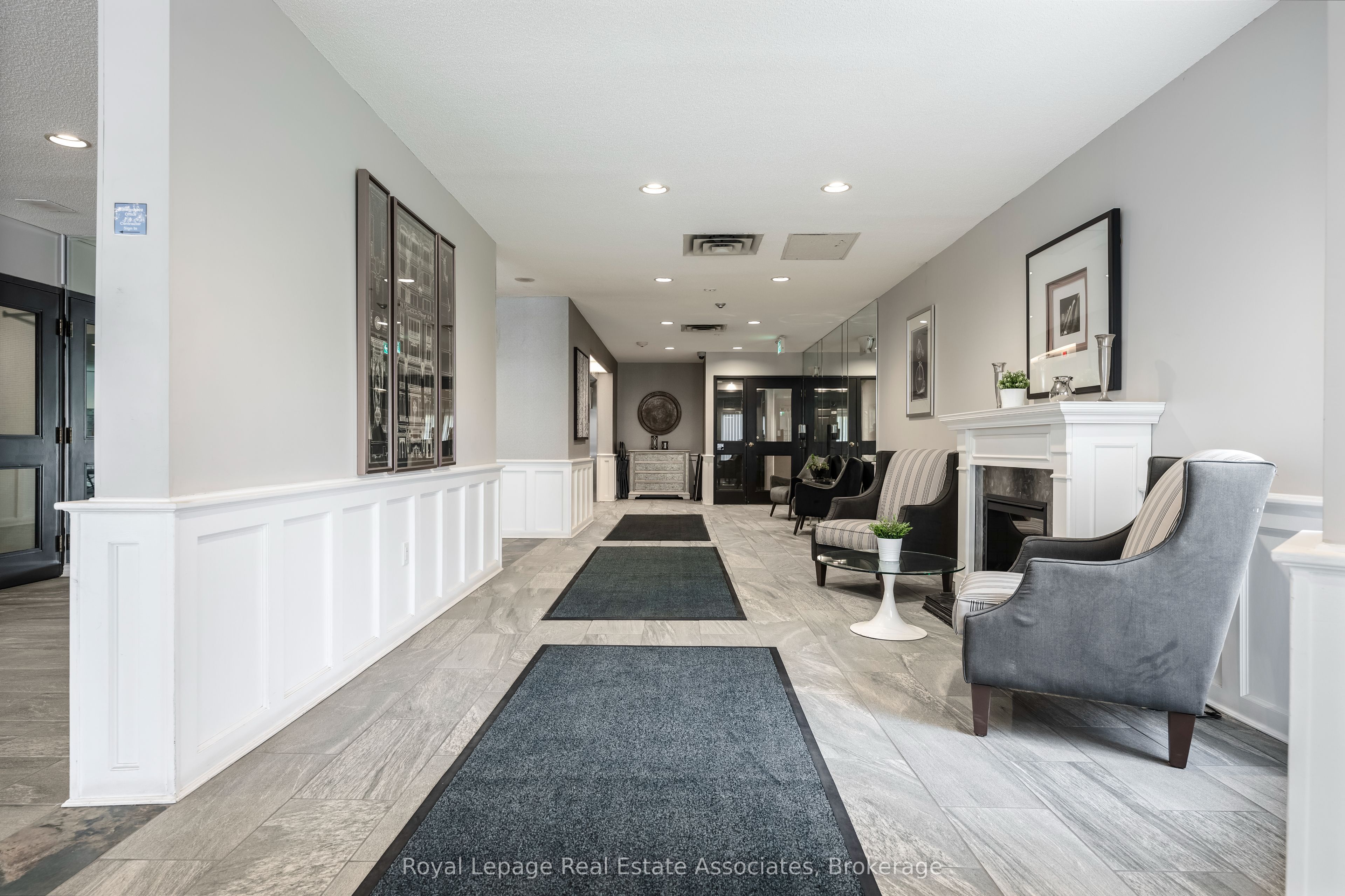 Additional image 4 of 1402-20 Mcfarlane Drive, Halton Hills, ON, L7G 5J8