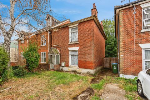 Millbrook Road East, Southampton SO15