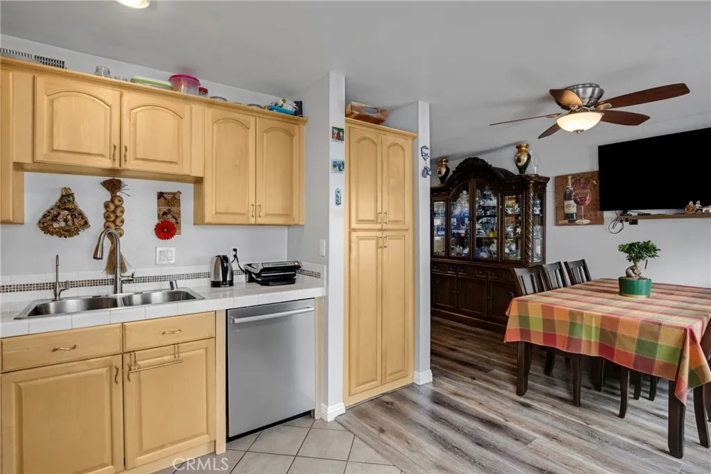 Additional image 44 of 9562 Via Bernardo, Burbank, CA 91504