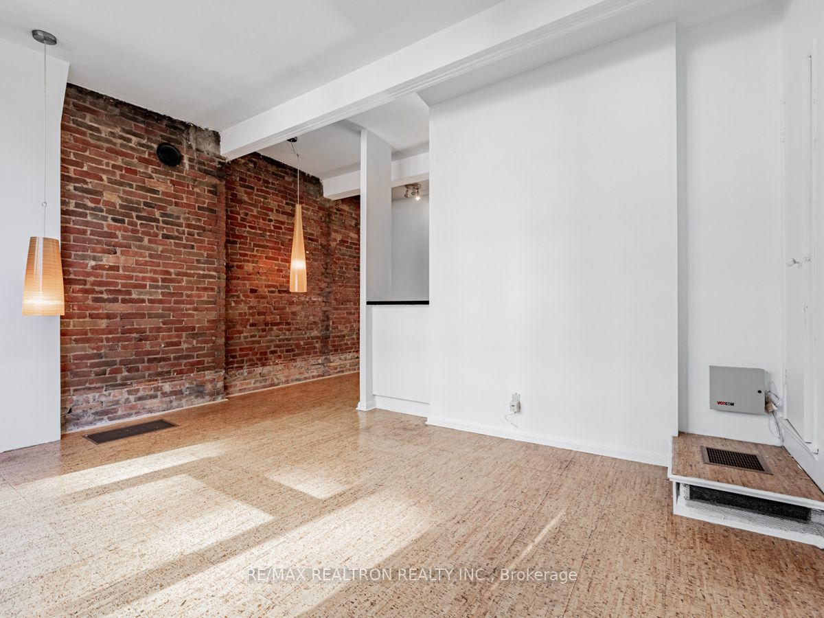 Additional image 6 of 3rd Fl.-6 Clarence Square, Toronto, ON, M5V 1H1