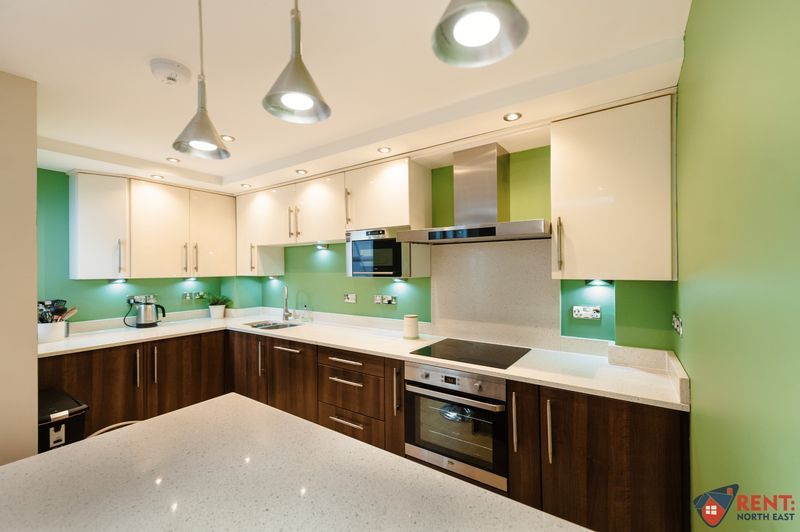 4 bed terraced house to rentClayton Park Square, Newcastle Upon Tyne NE2