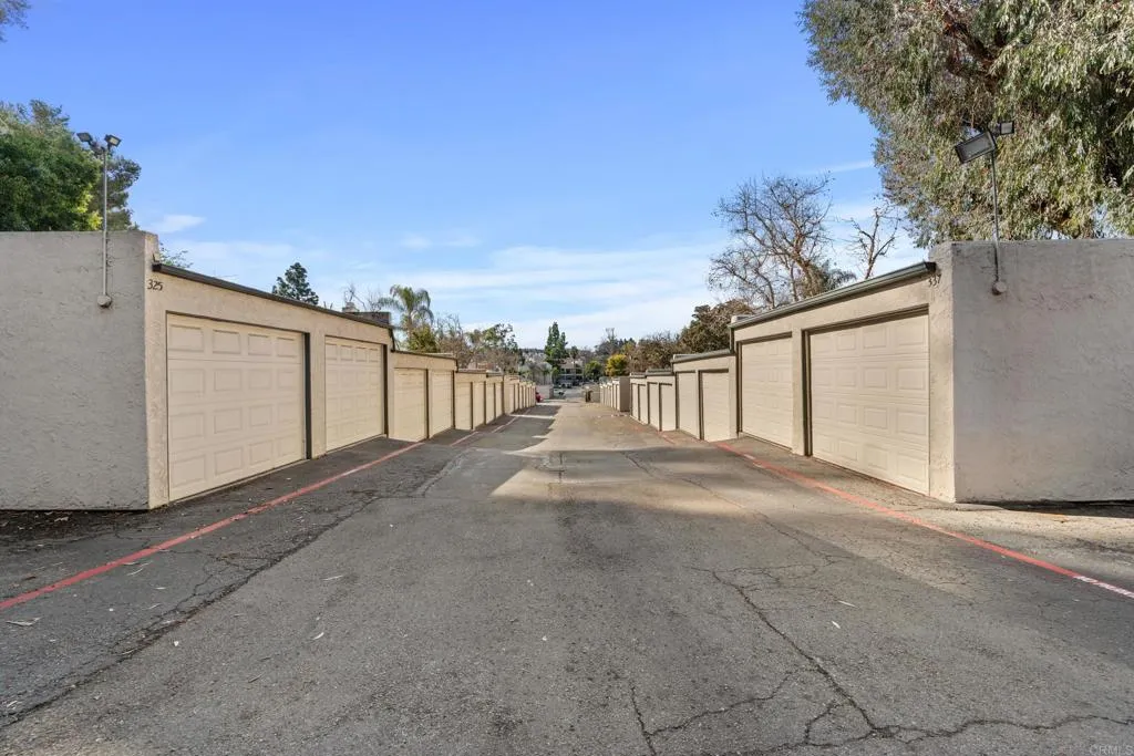 341 N Melrose Drive Unit E, Vista, CA 92083