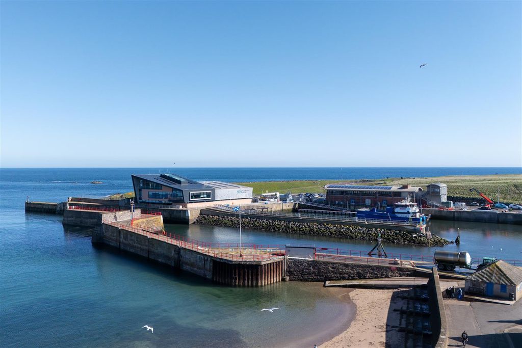 Additional image 37 of 5 bed property for sale2 St. Ellas Wynd, Eyemouth TD14