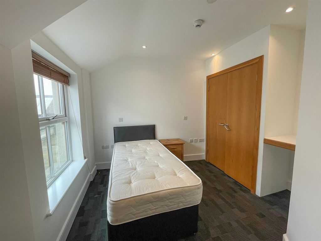 Additional image 8 of 2 bed flat to rentApt 1, The Courtyard, Malew Street, Castletown IM9