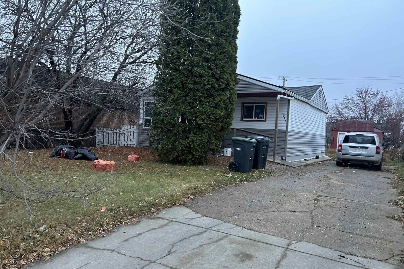 Additional image 3 of 5203 51 Avenue, Cold Lake, AB, T9M1W3