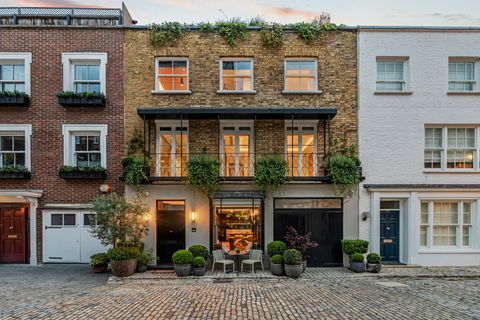 Eaton Mews South, Belgravia, London SW1W
