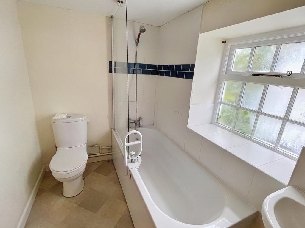 Additional image 6 of 2 bed end terrace house to rentChurch Street, Sturminster Newton DT10