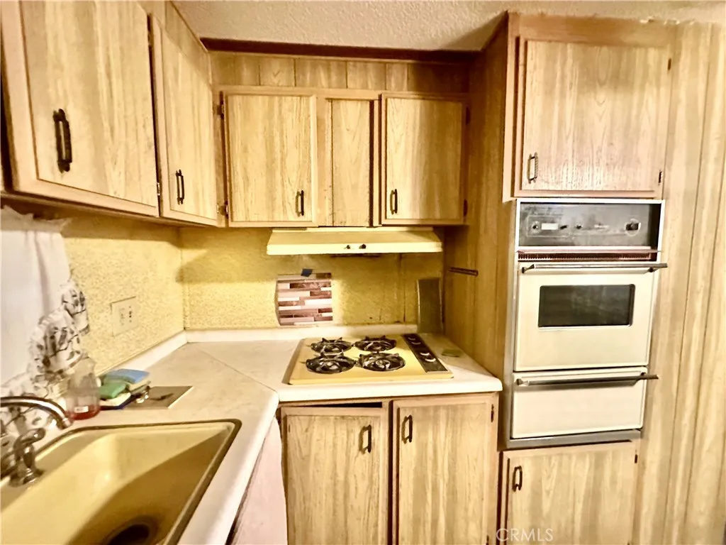 Additional image 56 of 332 N Lyon Avenue Unit 32, Hemet, CA 92543