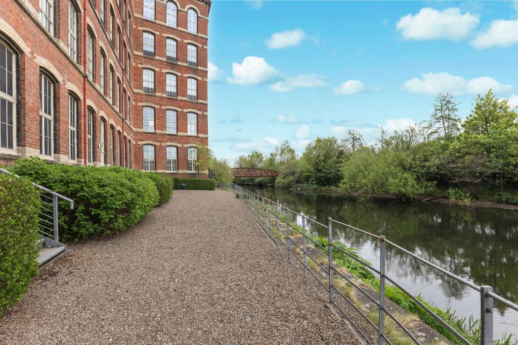 Additional image 14 of 3 bed flat for saleThread Street, Paisley, Renfrewshire PA1