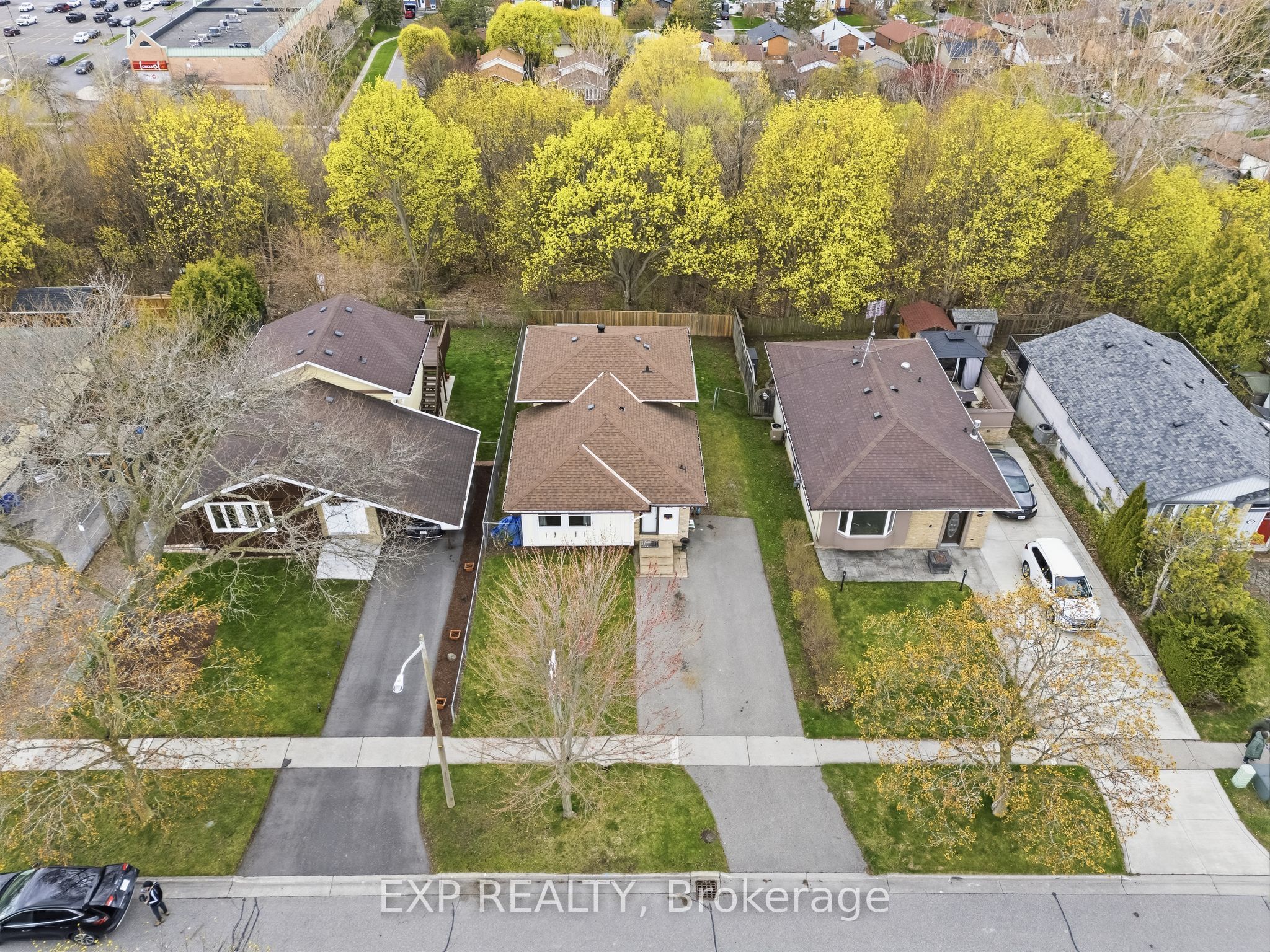 Additional image 6 of 570 Annandale Street, Oshawa, ON, L1H 7S7