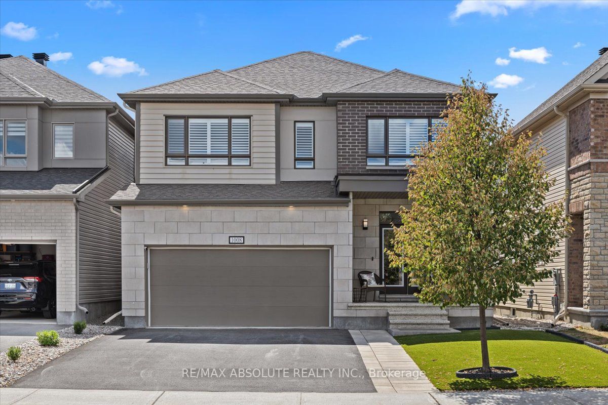 1008 Manege Street, Ottawa, ON, K2S 0Y7
