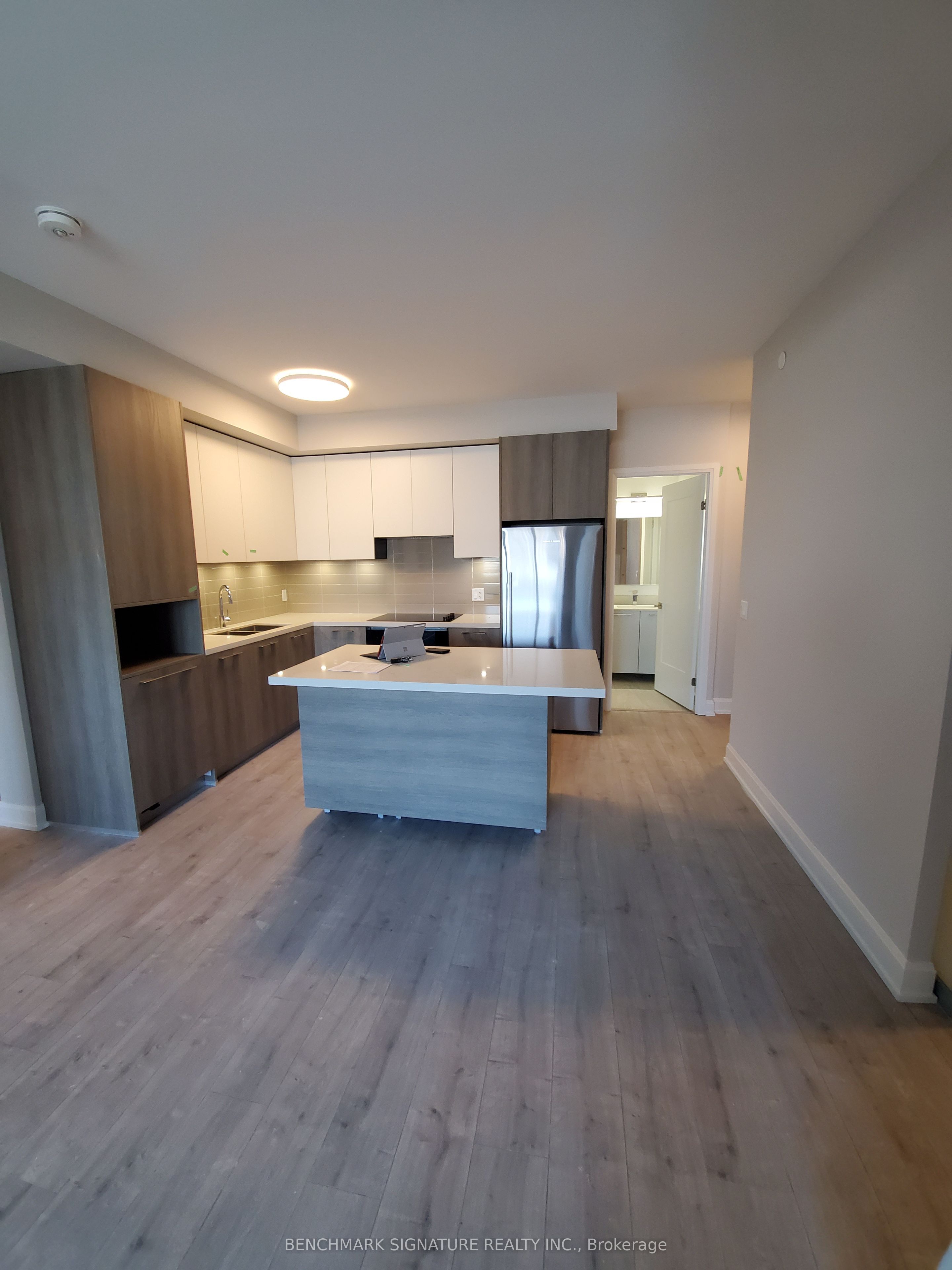 207-8 Water Walk Drive, Markham, ON, L3R 6L5