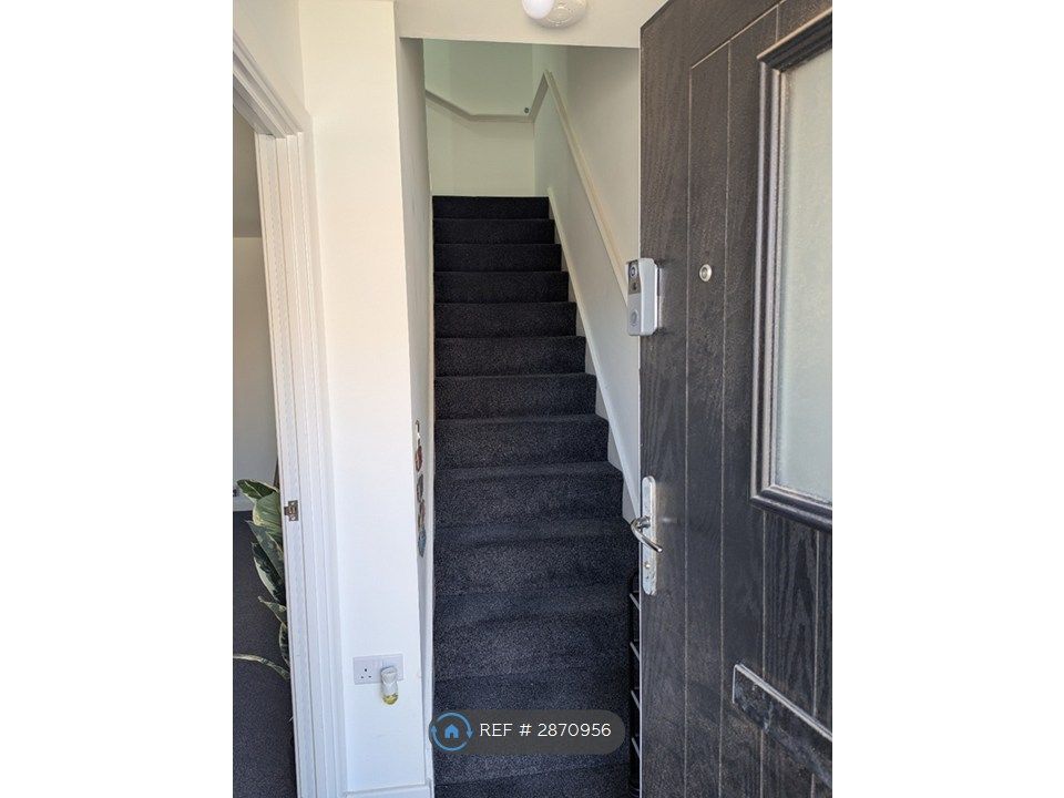 3 bed end terrace house to rentHarray St, Derby DE22 photo 2
