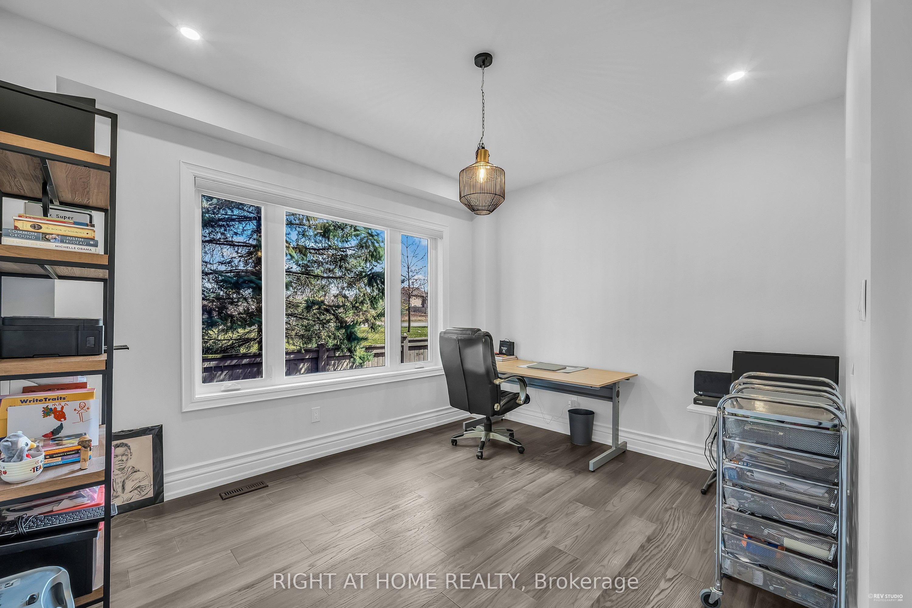 Additional image 5 of 1092 Stonehaven Avenue, Newmarket, ON, L3X 1M7