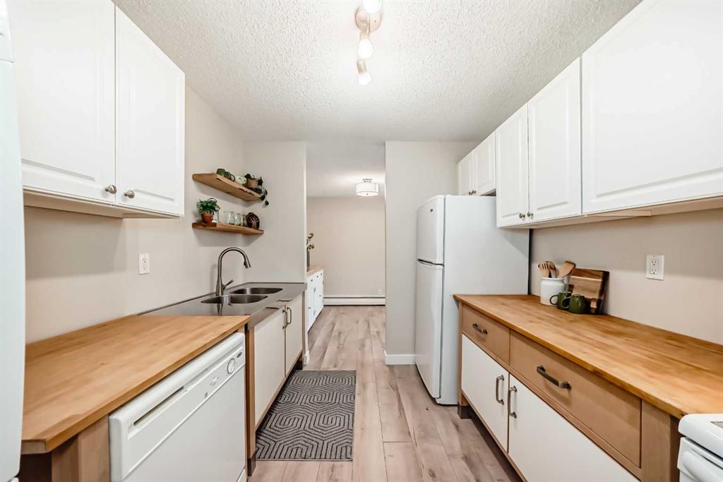 Additional image 4 of 301-1633 26 Avenue SW, Calgary, AB, T2T 1C7