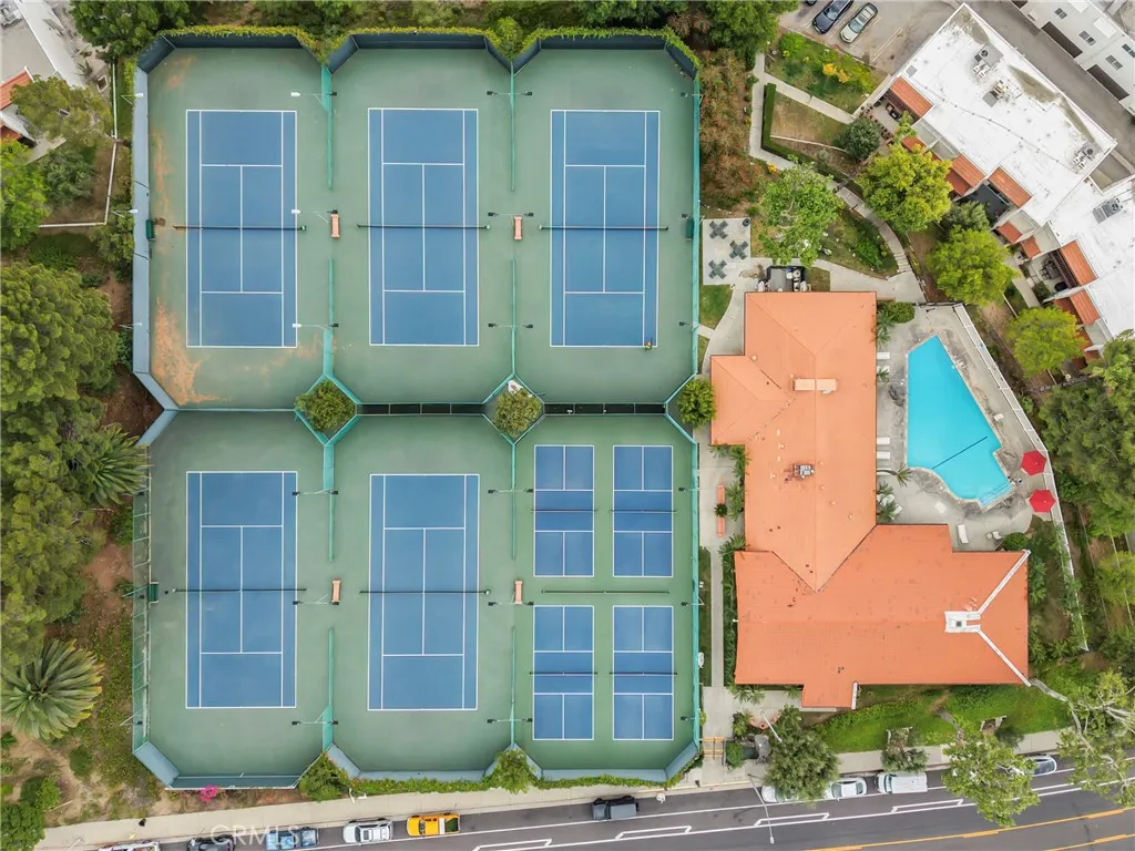 Additional image 64 of 9562 Via Bernardo, Burbank, CA 91504