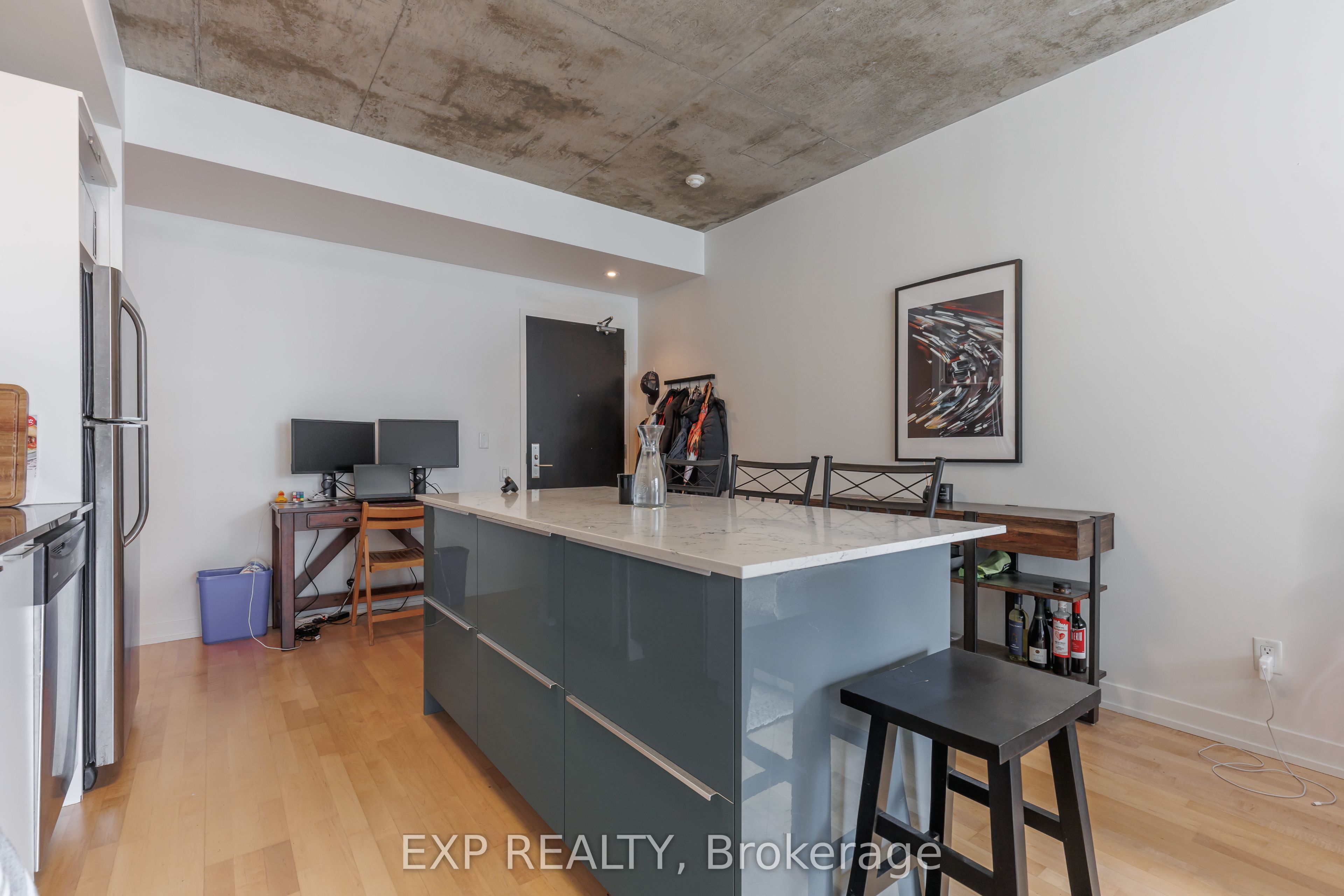 Additional image 3 of 703-650 King Street W, Toronto, ON, M5V 0H6