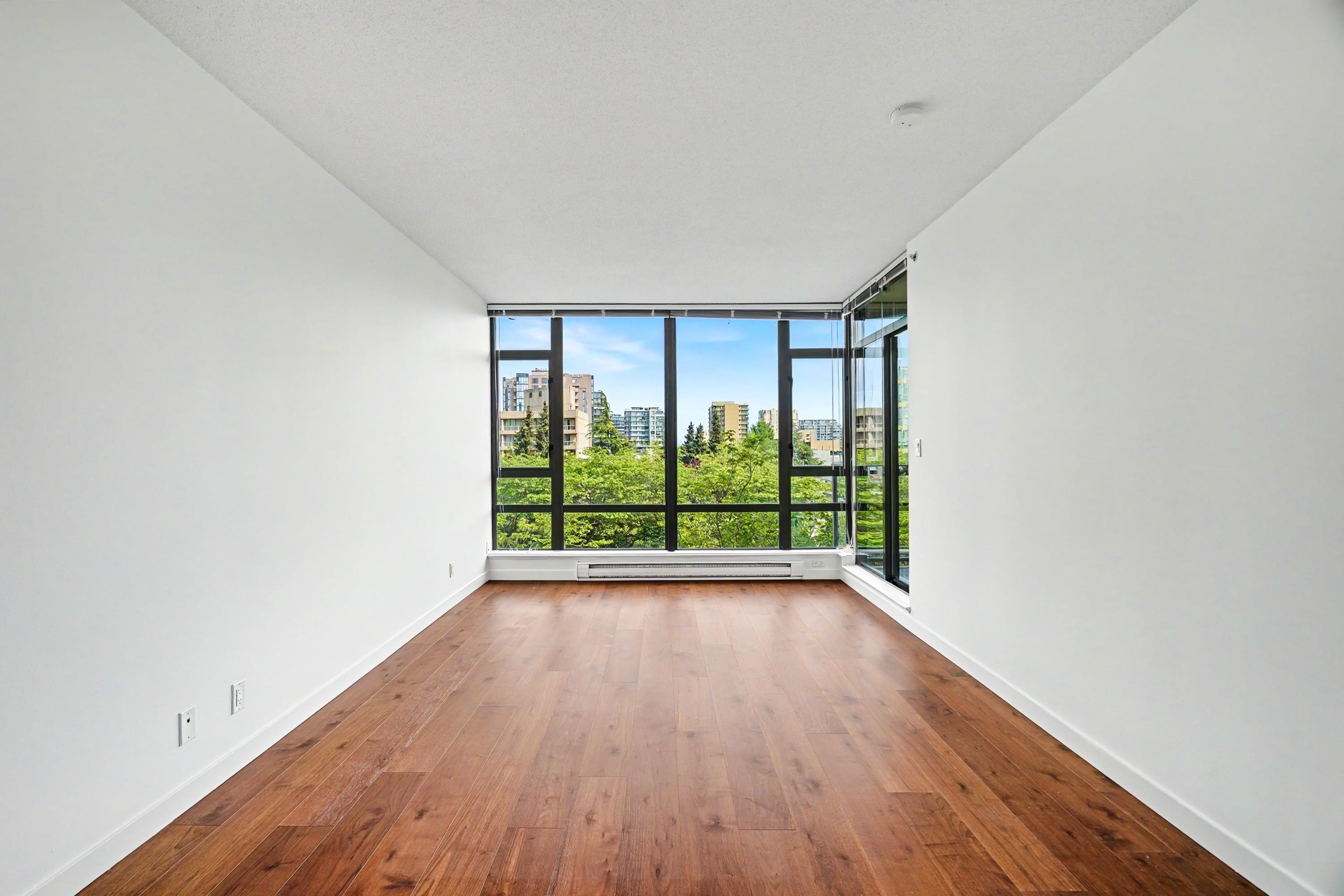 Additional image 2 of 702-6888 Alderbridge Way, Richmond, BC, V8B 0L8