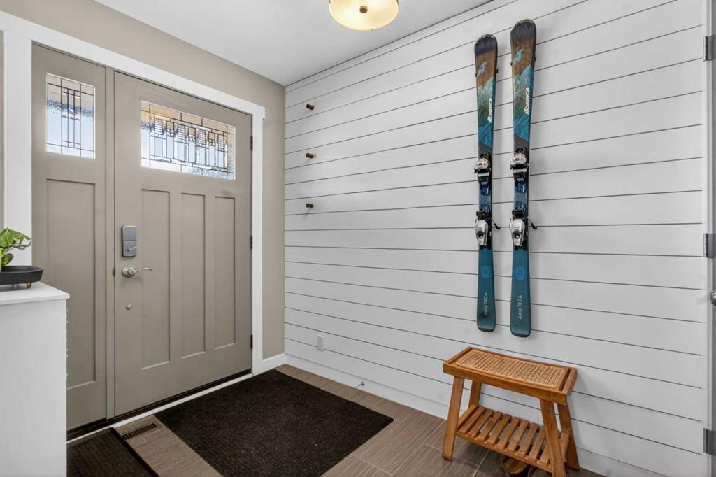 Additional image 6 of 7925 47 Avenue NW, Calgary, AB, T3B 1Z2