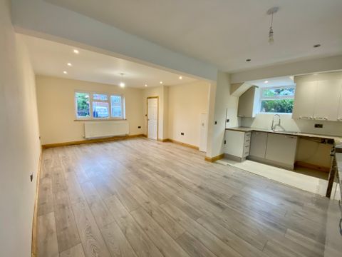 Clee Avenue, Manchester M13