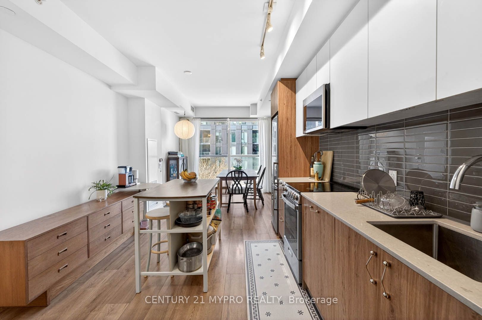 Additional image 3 of 414-1787 St. Clair Avenue W, Toronto, ON, M6N 0B7