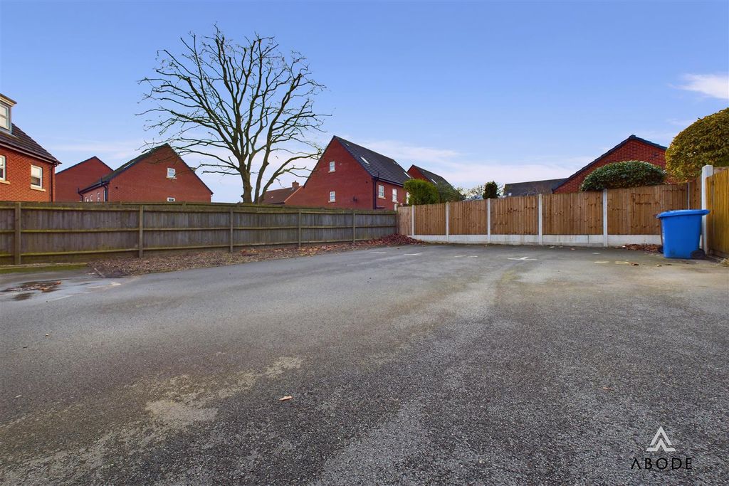 Additional image 16 of 4 bed semi-detached house to rentMerton Drive, Derby DE22