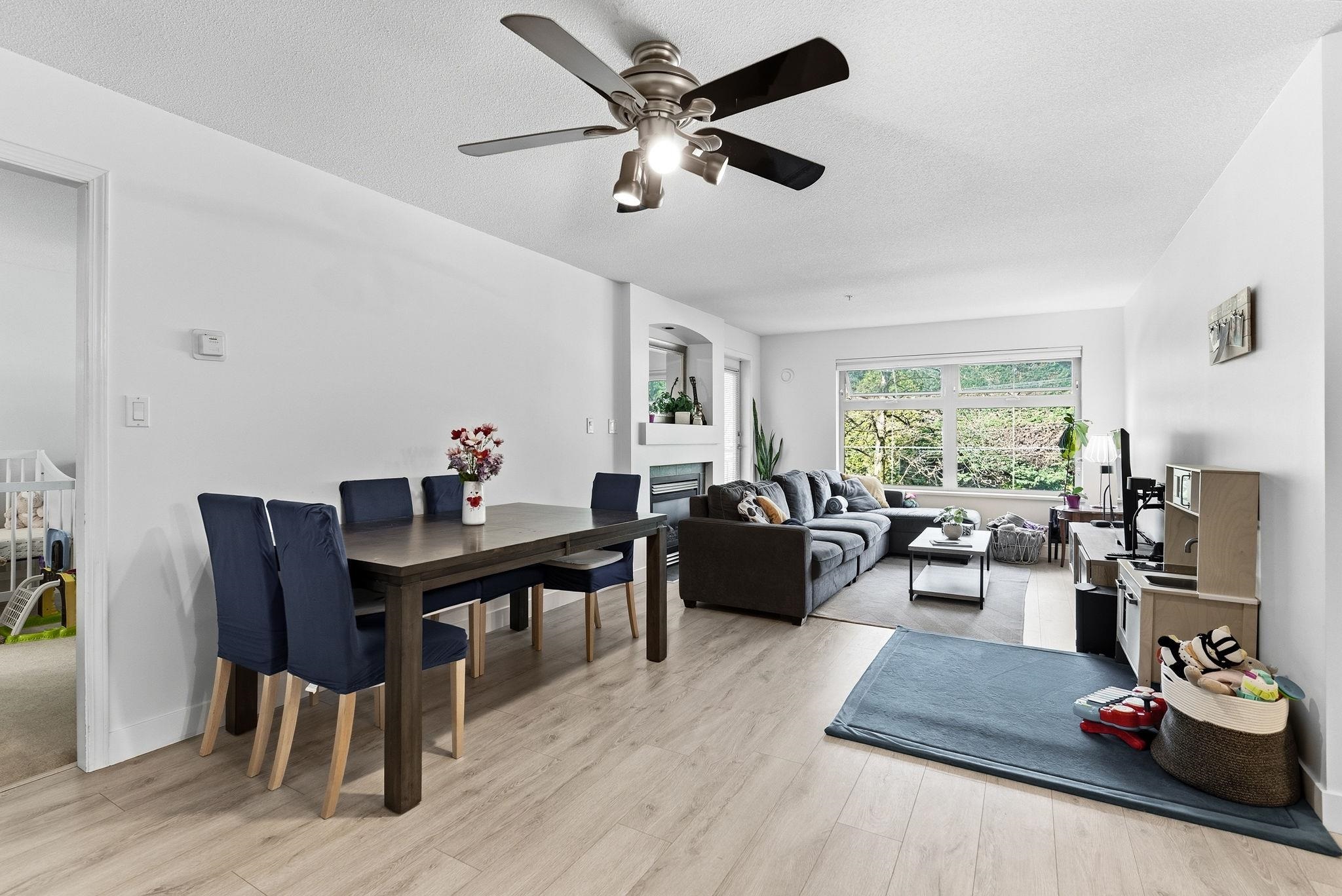 312-15220 Guildford Drive, Surrey, BC, V3R 0Y6