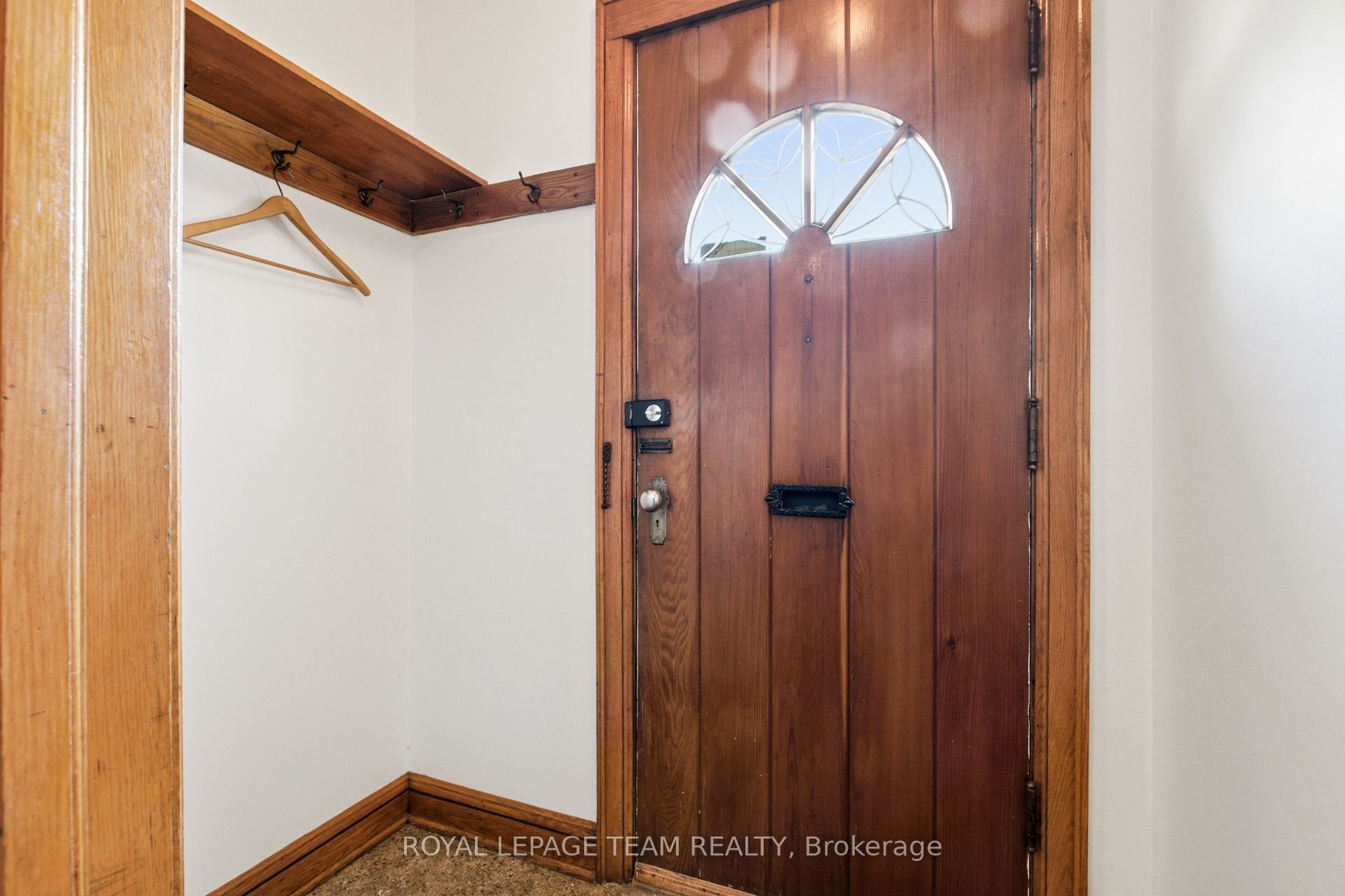 Additional image 4 of 116 Range Road, Ottawa, ON, K1N 8J8