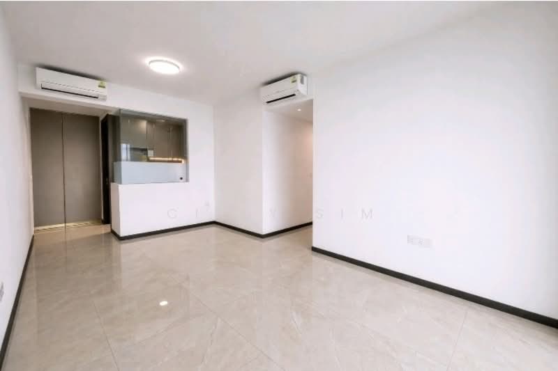 61 Normanton Park photo 3