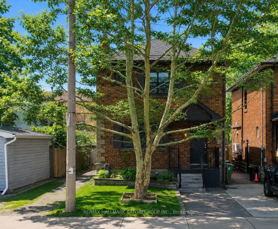 197 Greer Road, Toronto, ON, M5M 3N4