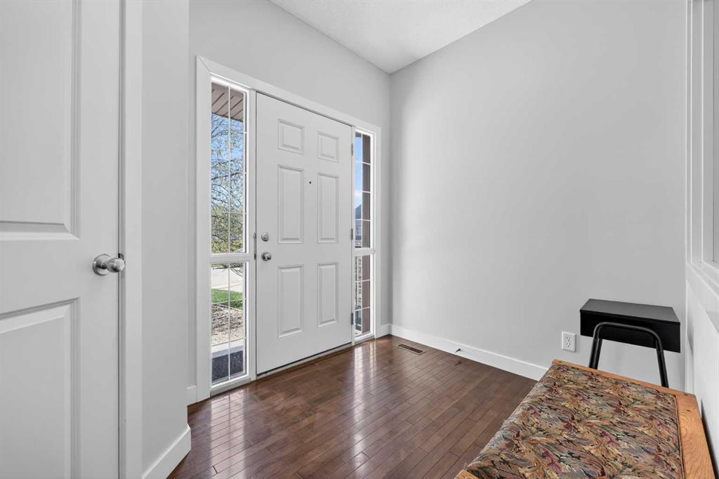 Additional image 3 of 64 Cranridge Crescent SE, Calgary, AB, T3M 0J1