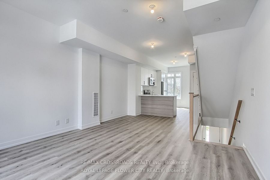 Additional image 5 of 98 Bartley Drive, Toronto, ON, M4A 0A9