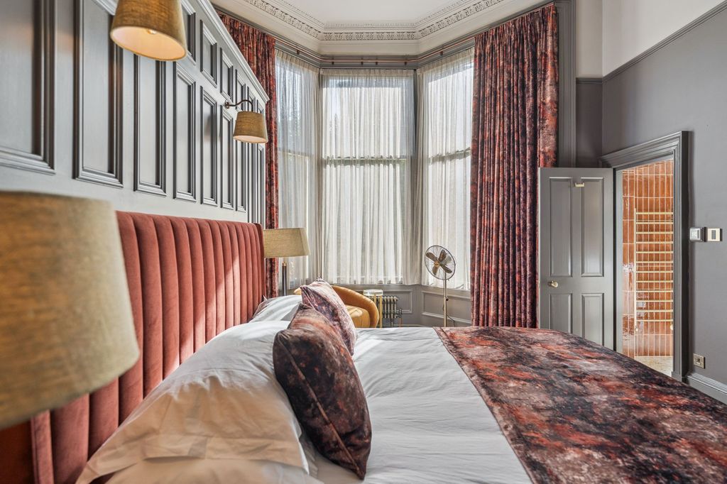 Additional image 24 of 3 bed flat for saleWinton Drive, Flat 0/1, Kelvinside, Glasgow G12