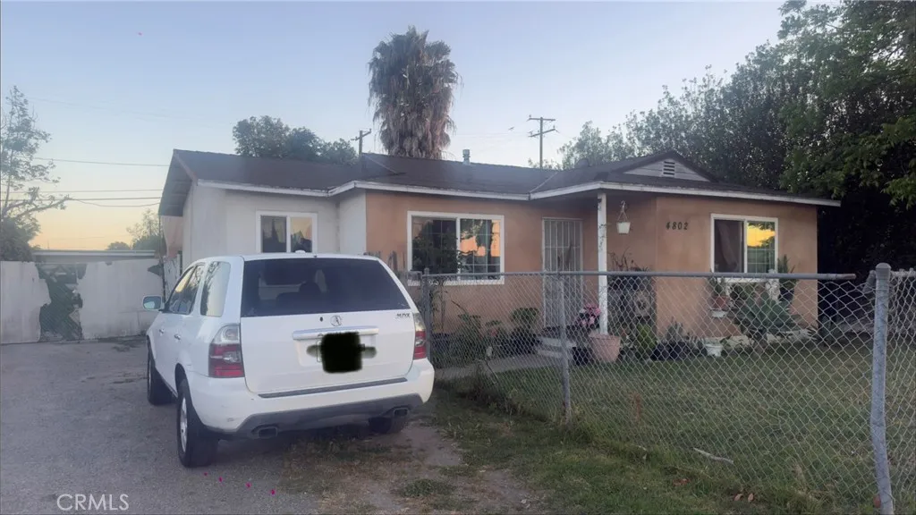 Additional image 4 of 4802 W 1st Street, Santa Ana, CA 92703