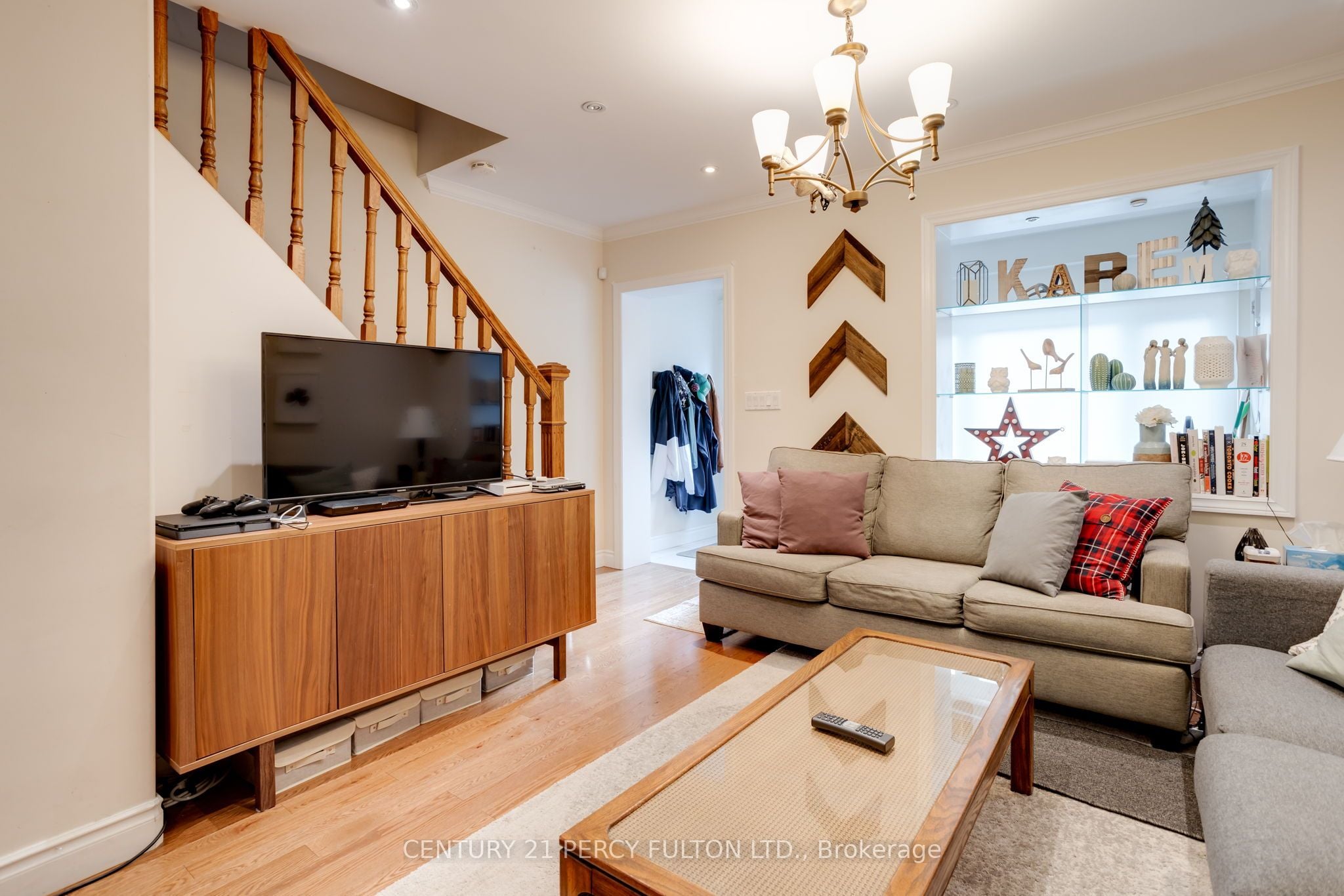 Additional image 5 of Main-209 Coxwell Avenue, Toronto, ON, M4L 3B4