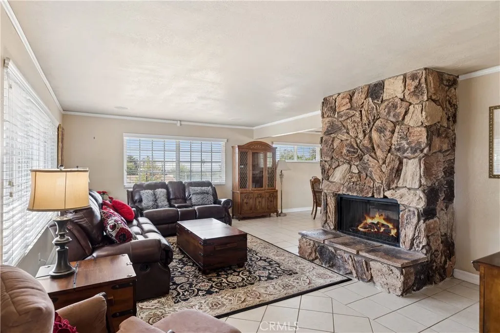 Additional image 3 of 29541 Nichols Street, Lake Elsinore, CA 92530