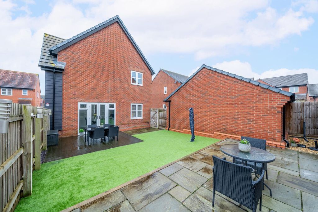 Additional image 18 of 4 bed detached house for saleAlbertine Gardens, Edwalton, Nottingham NG12