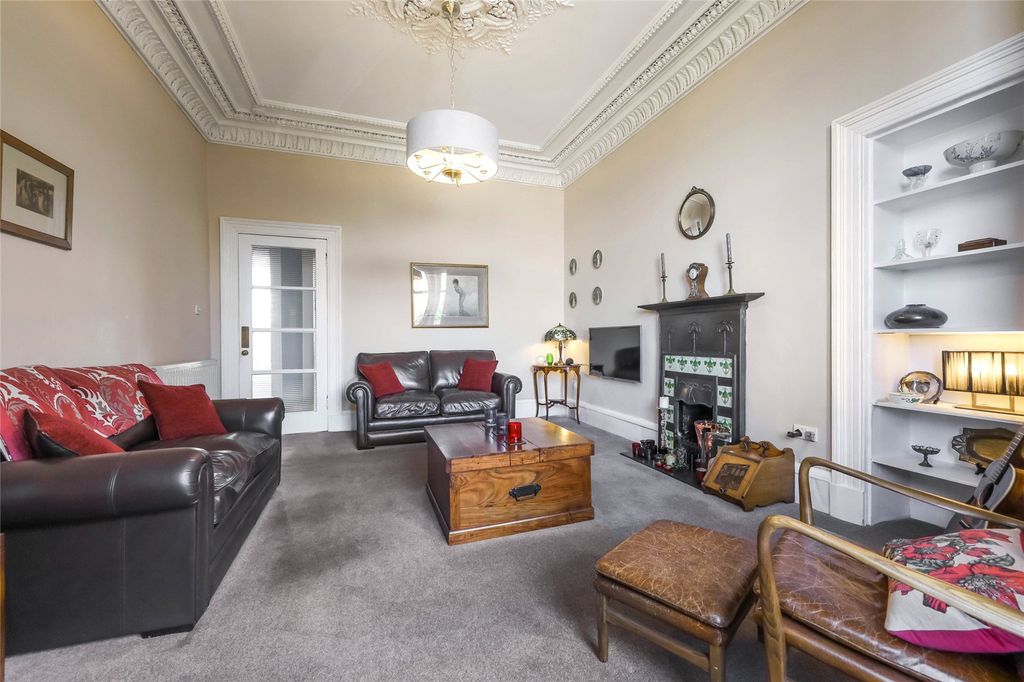 Additional image 3 of 4 bed flat for saleBentinck Street, Greenock, Inverclyde PA16