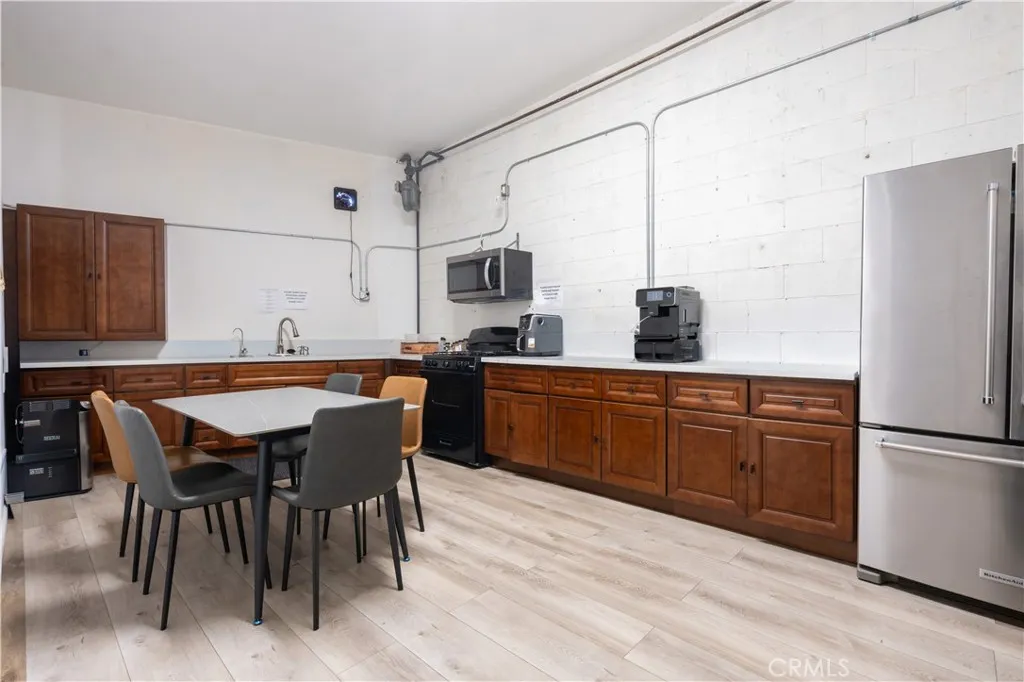 Additional image 32 of 4943 Telegraph Road, Los Angeles, CA 90022