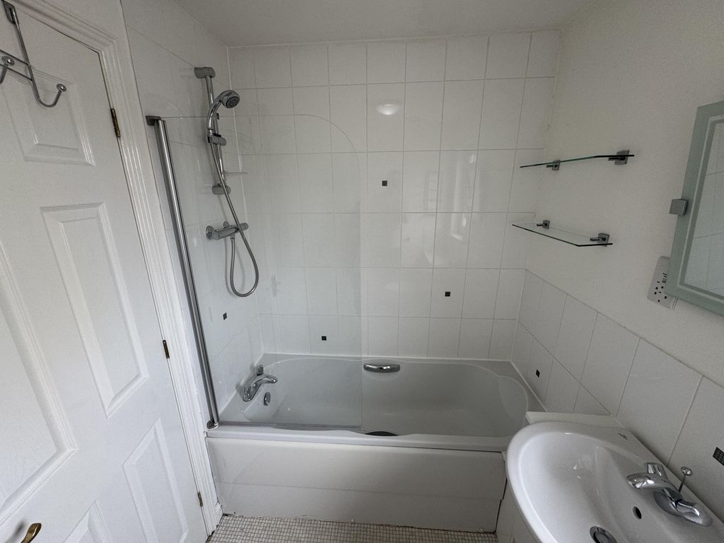Additional image 45 of 4 bed detached house to rent52 St. Martin Crescent, Dundee DD3