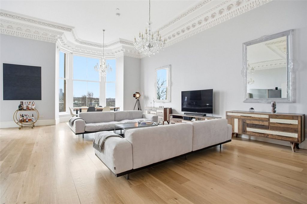 2 bed flat for salePark Terrace, Glasgow, Glasgow City G3 photo 4