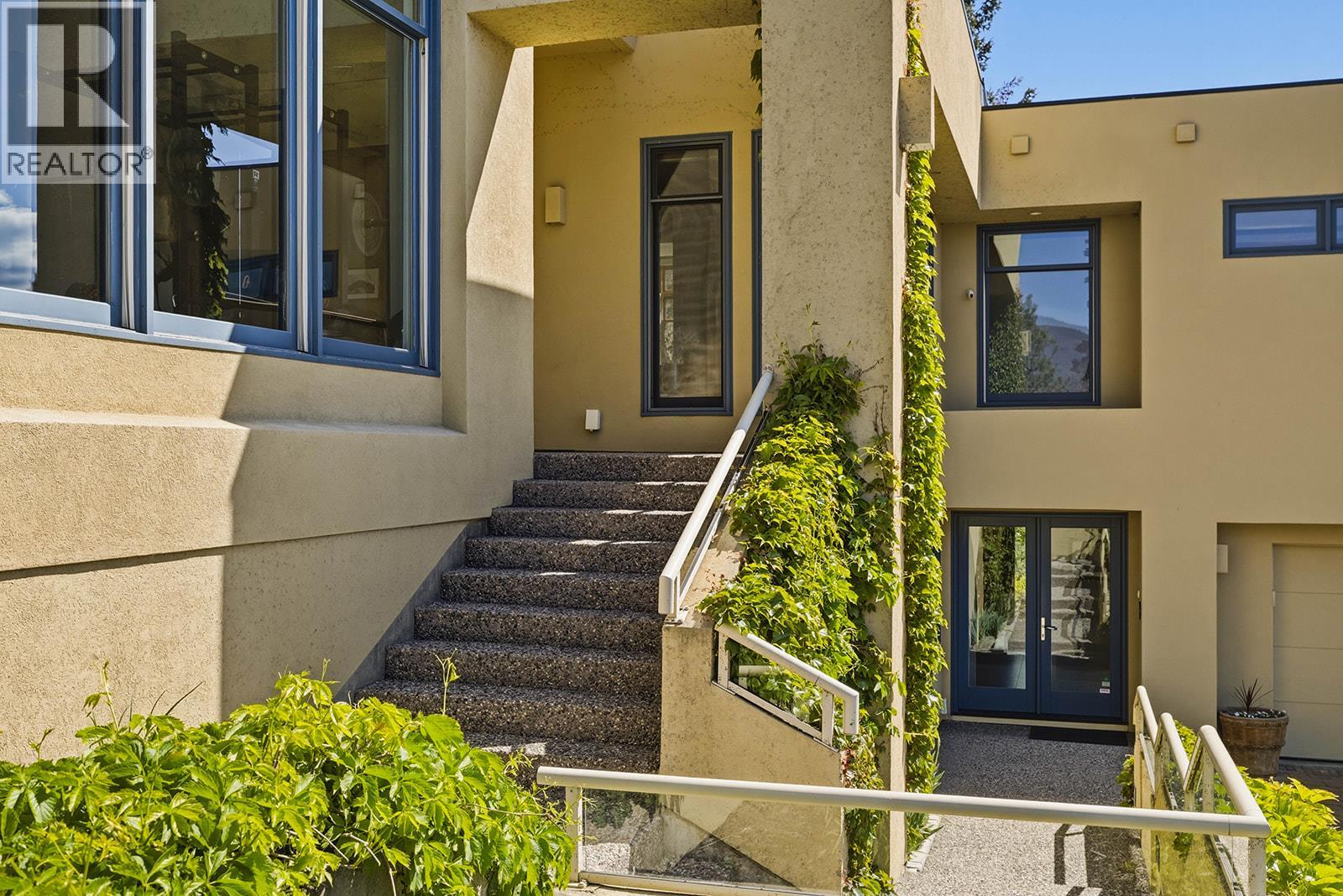 Additional image 6 of 837 Mount Royal Drive, Kelowna, BC, V1Y3M3