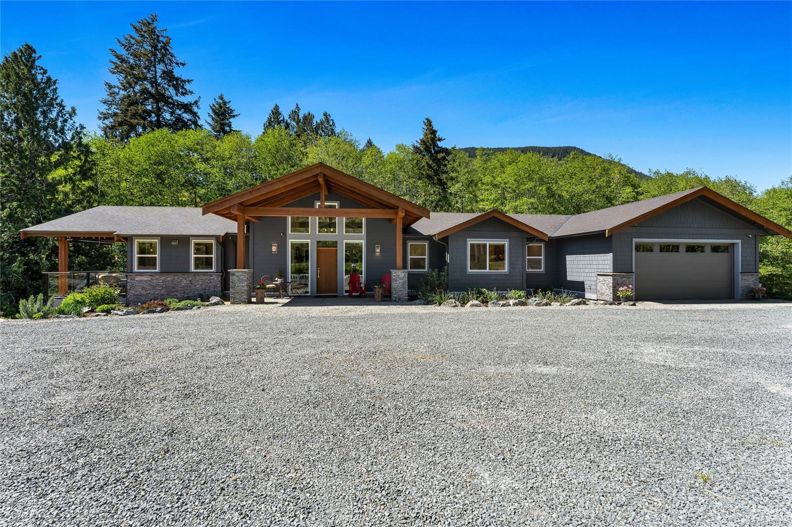 7586 Somenos Road, Duncan, BC, V9L 5Z7
