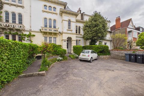 Lower Redland Road, Redland BS6