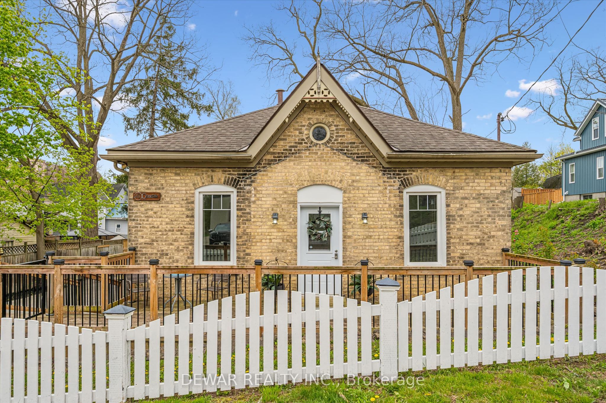 41 Crombie Street, Cambridge, ON, N1S 1Y5