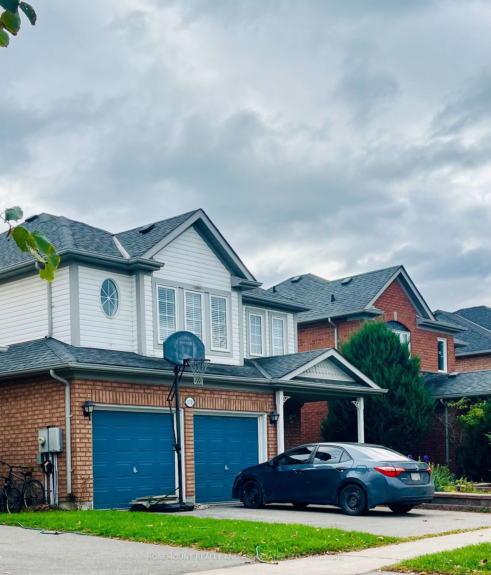 111 Joe Dales Drive, Georgina, ON, L4P 4E5