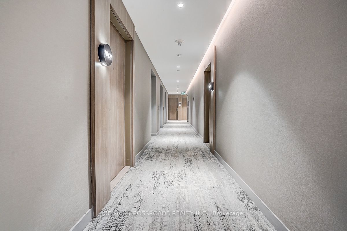 Additional image 4 of 1802-161 Roehampton Avenue, Toronto, ON, M4P 0C8
