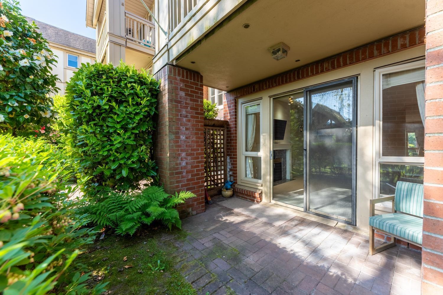 Additional image 3 of 101-843 22nd Street, West Vancouver, BC, V7V 4C1