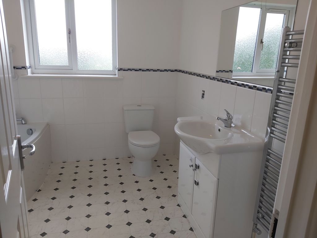 Additional image 18 of 4 bed detached house to rentForest Road, Lampeter SA48