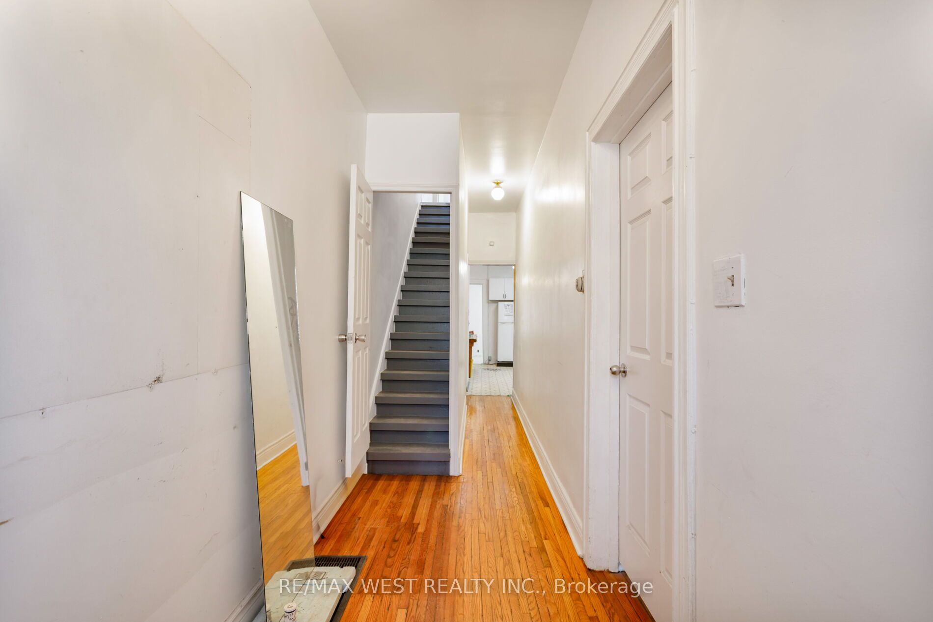 Additional image 3 of 39 Noble Street, Toronto, ON, M6K 2C7